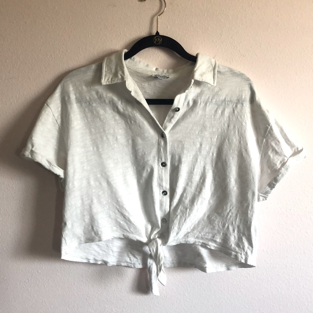 White Cropped Short Sleeve Shirt